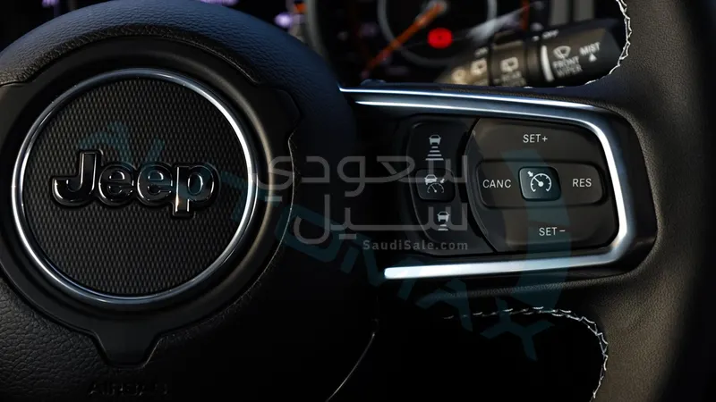 2025 جييب رانجلر صحارى