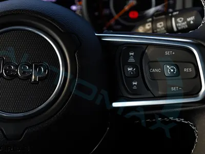 2025 جييب رانجلر صحارى