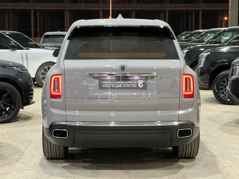 2024 رولز رويس كولينان