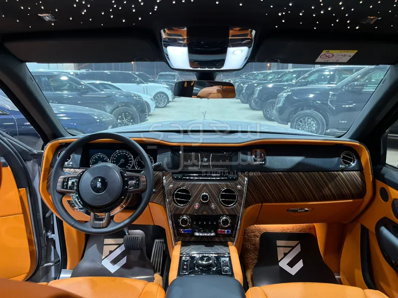 2024 رولز رويس كولينان