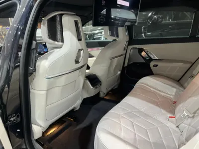 2026 بي ام دبليو الفئة السابعة 735أي