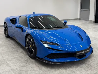 2021 فيراري اس اف 90 سترادالي