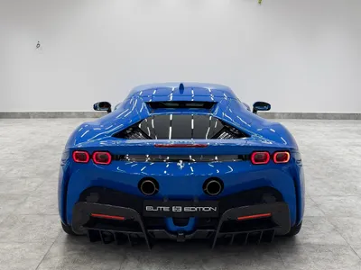 2021 فيراري اس اف 90 سترادالي