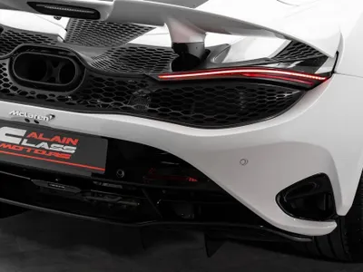 2025 مكلارين إس 750