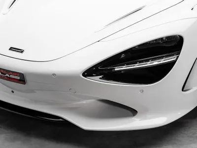 2025 مكلارين إس 750