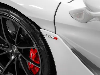 2025 مكلارين إس 750