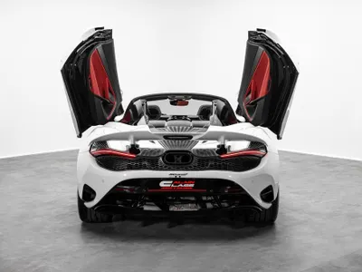 2025 مكلارين إس 750