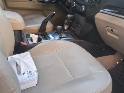 2012 Mitsubishi Pajero