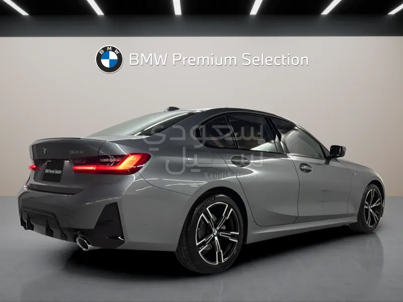 2024 بي ام دبليو الفئة الثالثة 320 أي