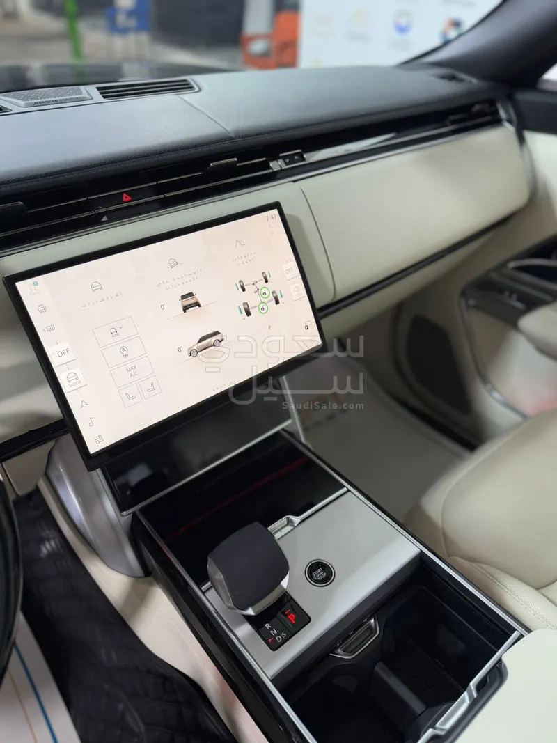 2024 لاند روفر رينج روفر اوتوبيوغرافي