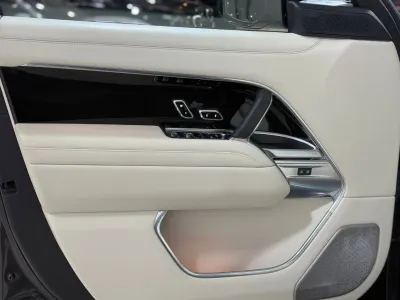 2024 لاند روفر رينج روفر اوتوبيوغرافي