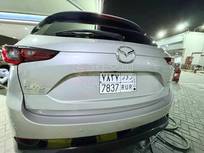 2025 مازدا سي اكس 5 سقنتشر