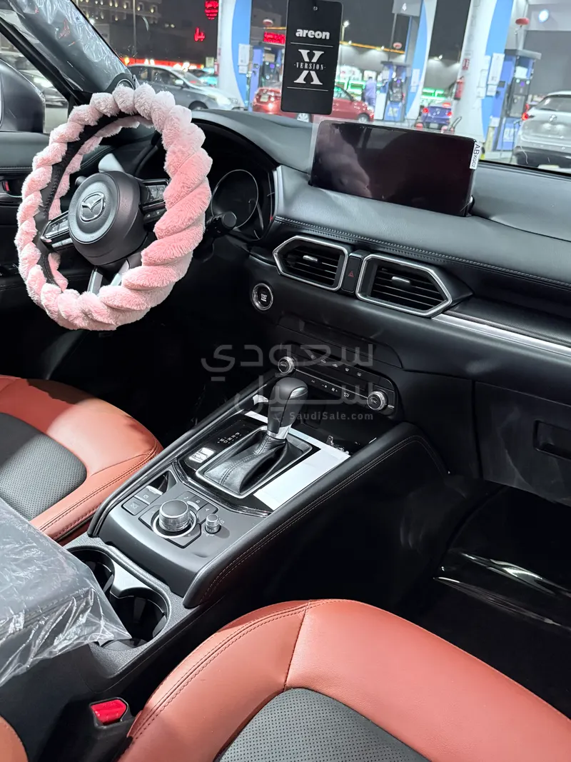 2025 مازدا سي اكس 5 سقنتشر