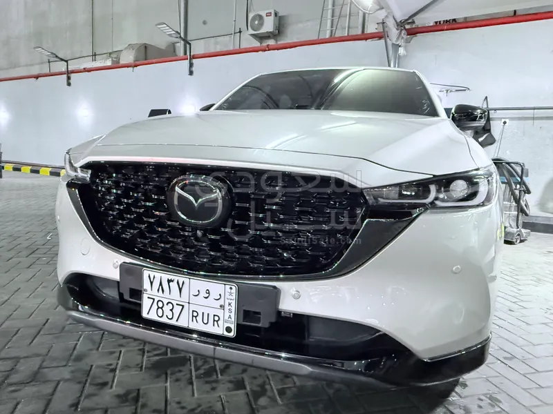 2025 مازدا سي اكس 5 سقنتشر