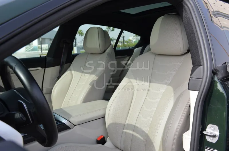 2023 بي ام دبليو الفئة الثامنة 840