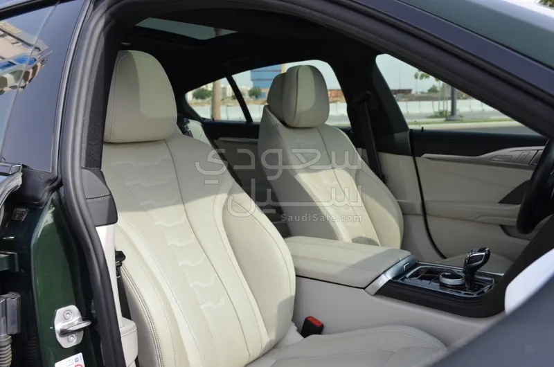 2023 بي ام دبليو الفئة الثامنة 840