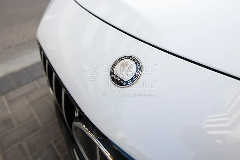 2024 مرسيدس - بنز إس إل 63 أي إم جي