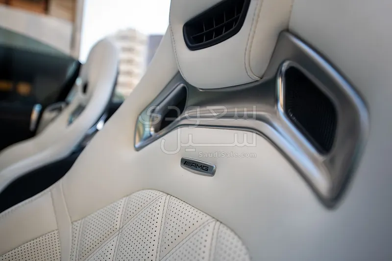 2024 مرسيدس - بنز إس إل 63 أي إم جي