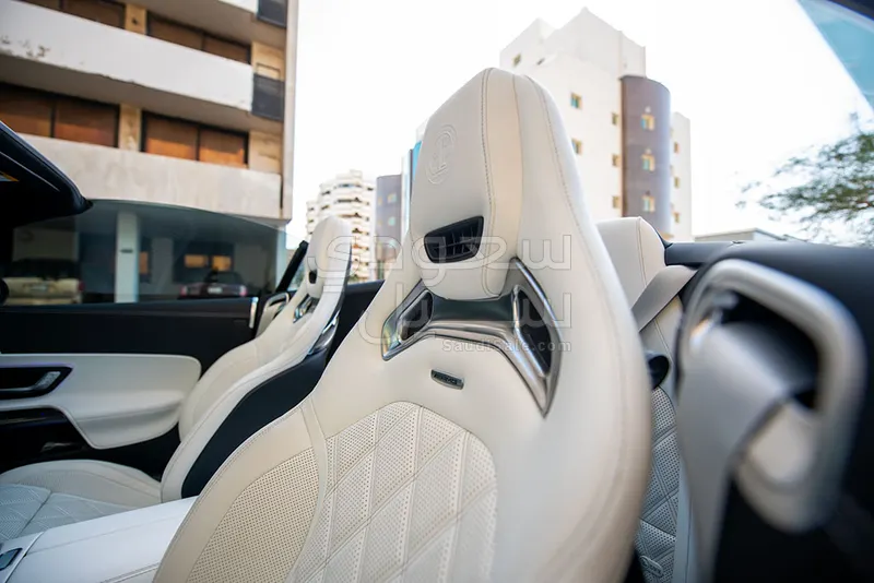 2024 مرسيدس - بنز إس إل 63 أي إم جي