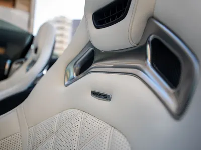 2024 مرسيدس - بنز إس إل 63 أي إم جي