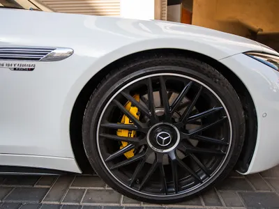 2024 مرسيدس - بنز إس إل 63 أي إم جي