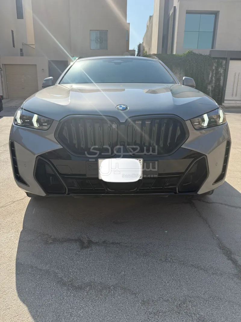 2024 بي ام دبليو الفئة اكس 6 إم