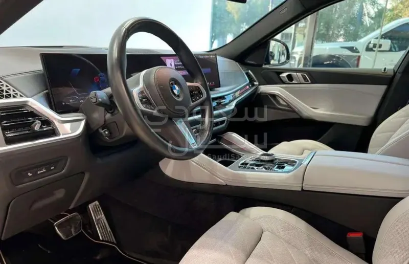 2024 بي ام دبليو الفئة اكس 6 إم