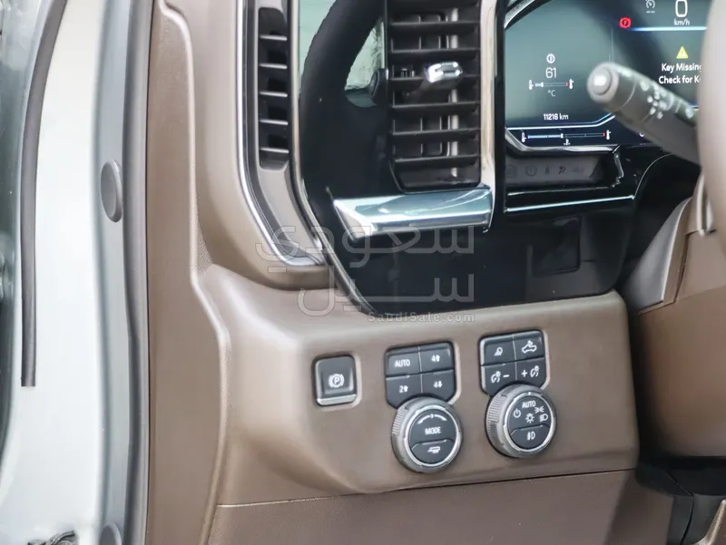 2024 شفروليه سلفرادو زد 71