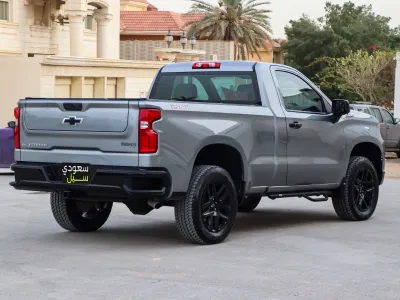 2024 شفروليه سلفرادو زد 71