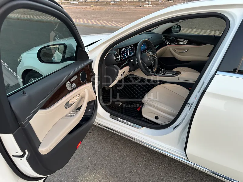 2021 مرسيدس - بنز إي 200