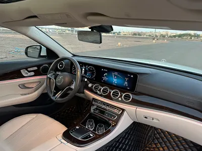 2021 مرسيدس - بنز إي 200