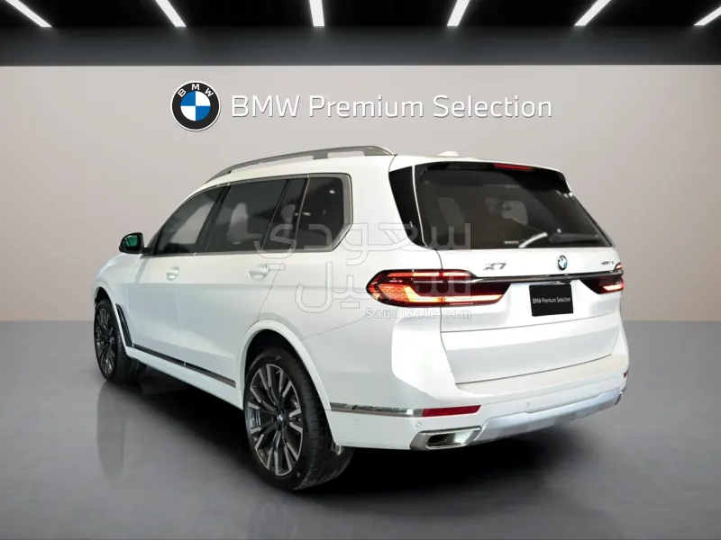 2023 بي ام دبليو الفئة اكس 7