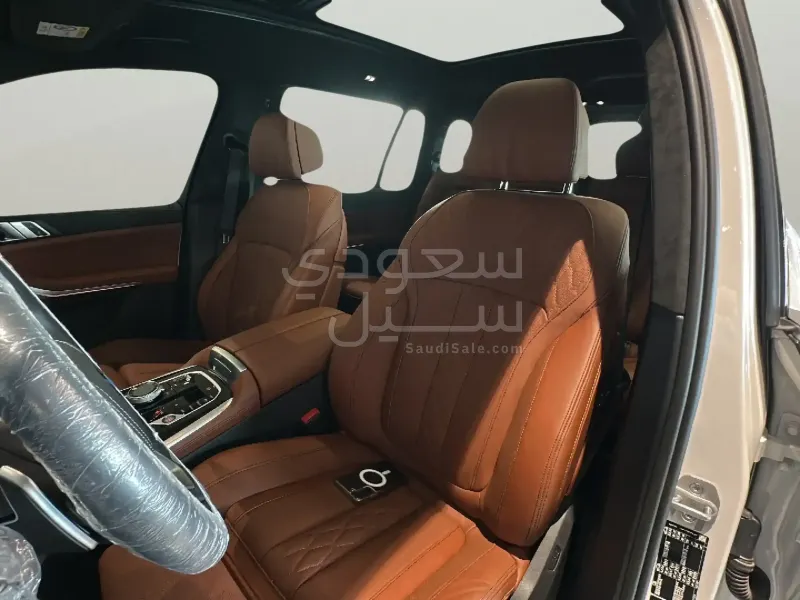 2023 بي ام دبليو الفئة اكس 7