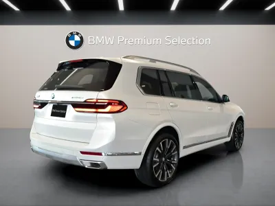 2023 بي ام دبليو الفئة اكس 7