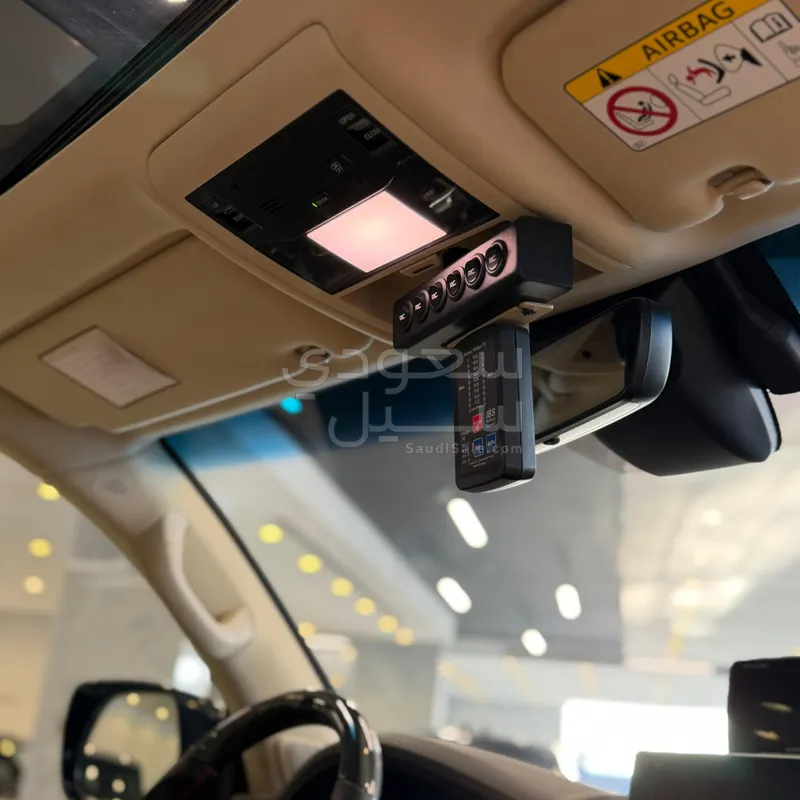 2020 لكزس إل إكس 570