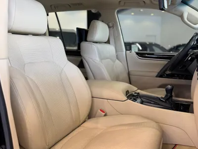 2020 لكزس إل إكس 570