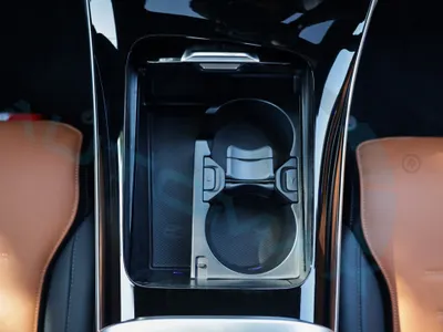 2026 مرسيدس - بنز سي 200 أي إم جي