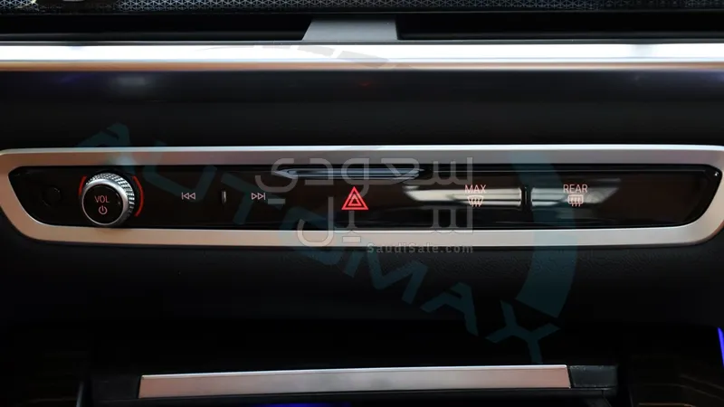 2025 بي ام دبليو الفئة اكس 5 إم كت