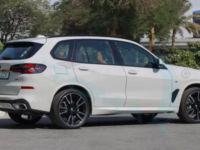 2025 بي ام دبليو الفئة اكس 5 إم كت