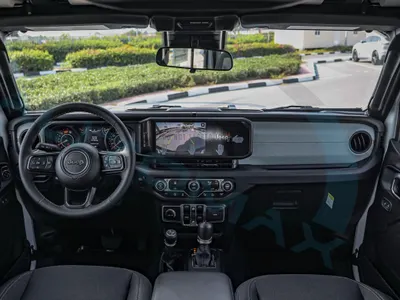 2025 جييب رانجلر سبورت بلس