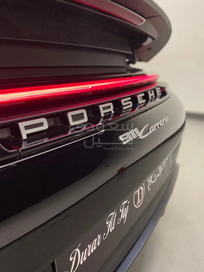 2025 بورش 911 كاريرا