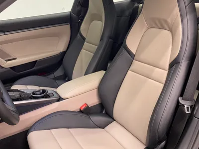 2025 بورش 911 كاريرا