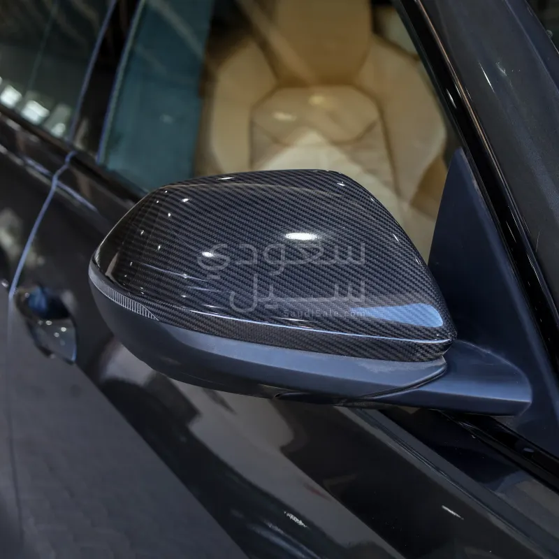 2020 اودي كيو 8 أر إس