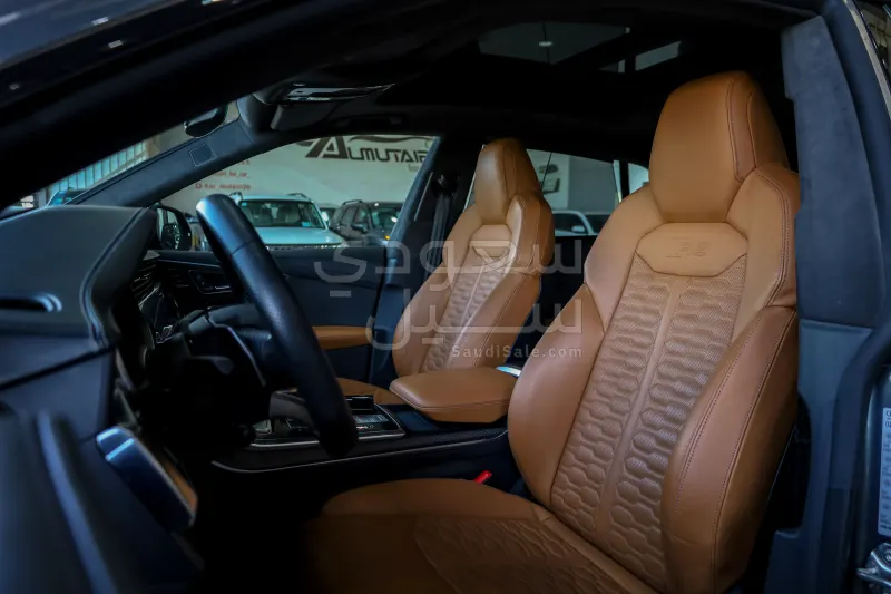 2020 اودي كيو 8 أر إس