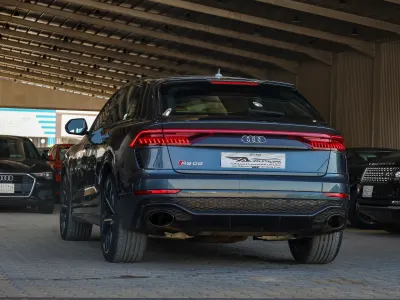 2020 اودي كيو 8 أر إس