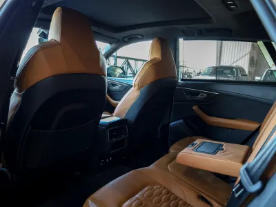 2020 اودي كيو 8 أر إس