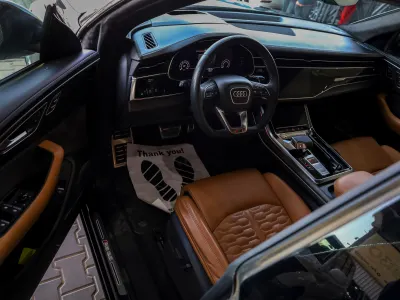 2020 اودي كيو 8 أر إس