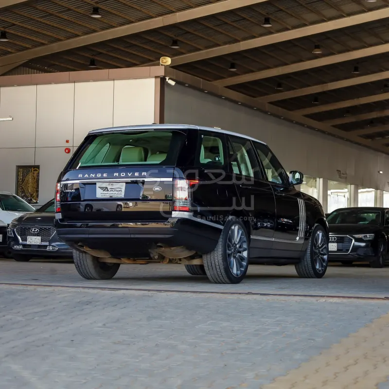 2016 لاند روفر رينج روفر فوج