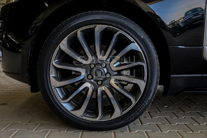 2016 لاند روفر رينج روفر فوج