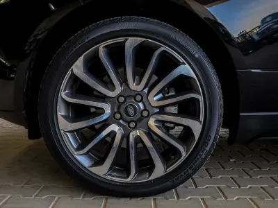 2016 لاند روفر رينج روفر فوج